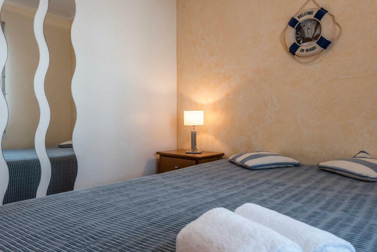 Apartamento Altura Luaran gambar