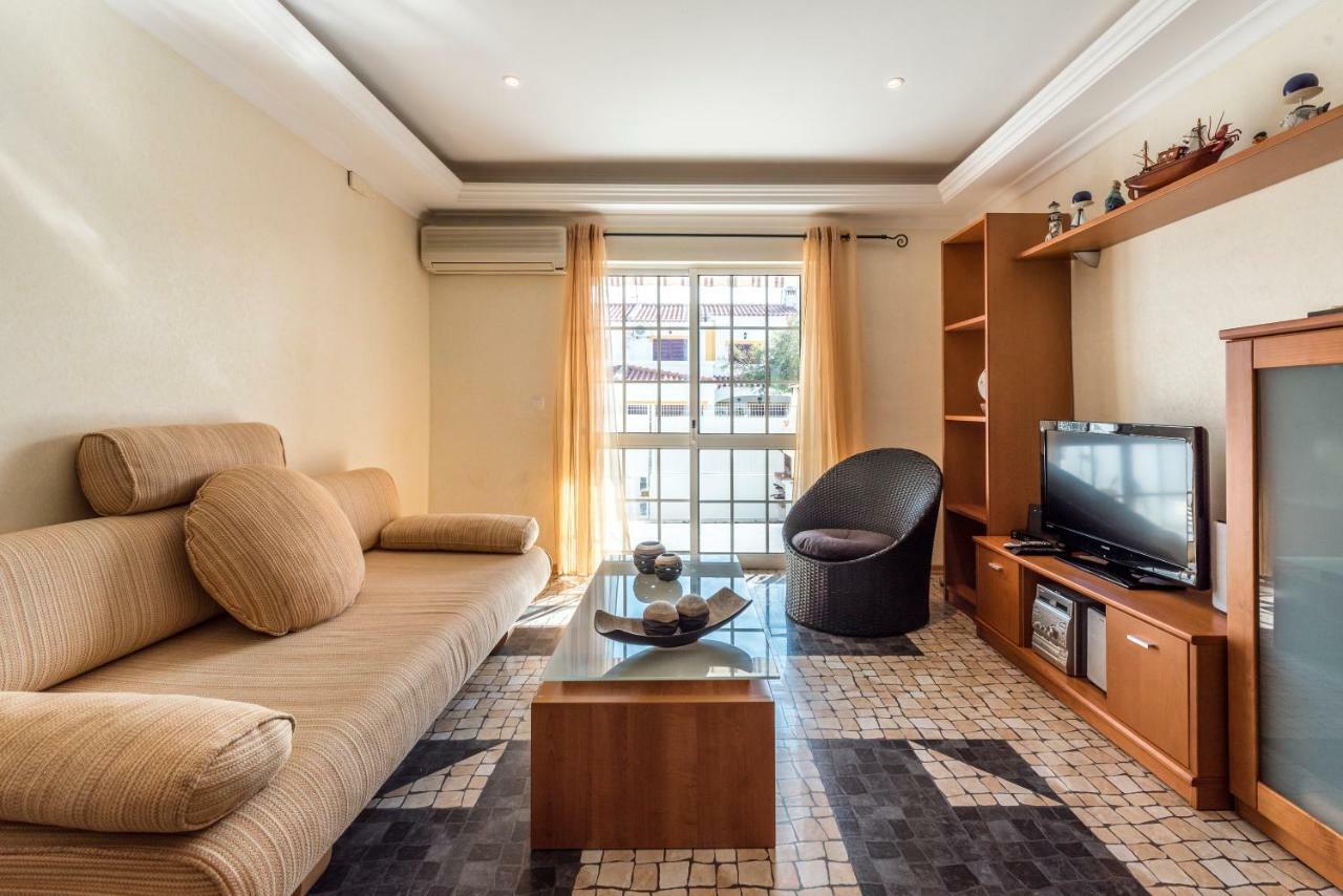 Apartamento Altura Luaran gambar