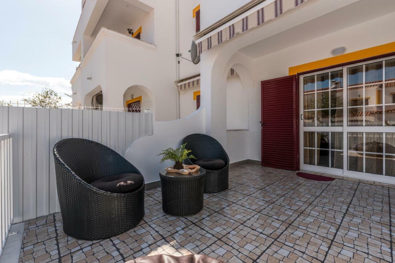 Apartamento Altura Luaran gambar